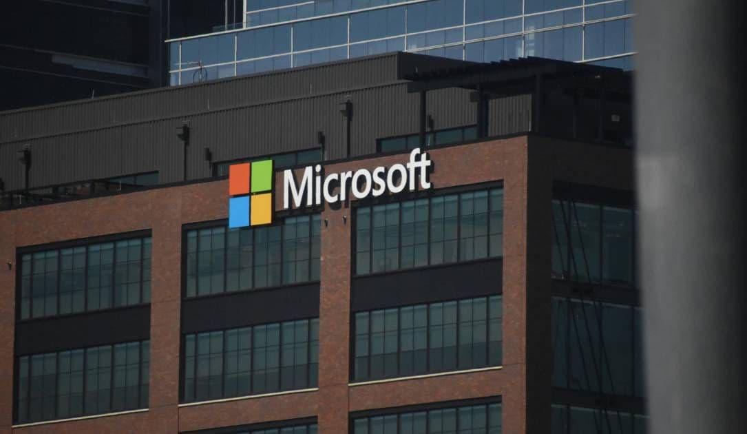 Microsoft đột kích 'siêu thị' ký số giả mạo Fox Tempest phục vụ tin tặc