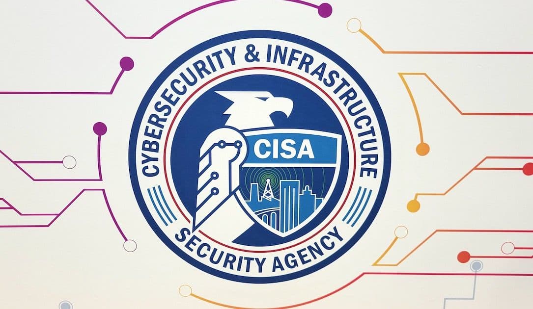 CISA hạn chót cuối tuần: Vá lỗi cPanel nguy hiểm ngay kẻo mất sạch dữ liệu